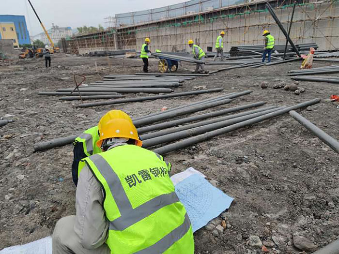 宣武螺栓球网架结构